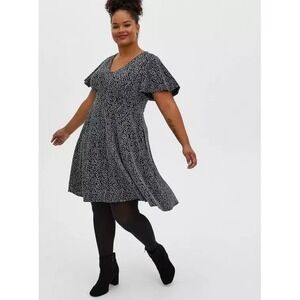 TORRID Black Silver Glitter Leopard Print Flutter Sleeve Skater Dress Size 4X